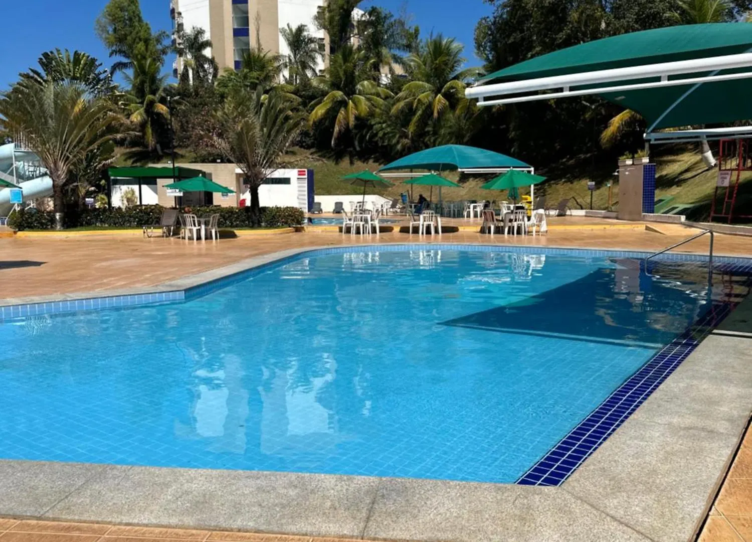 Apartment Caldas Novas Enseada Nautico Ap Terreo Com Churrasqueira 5 Pessoas